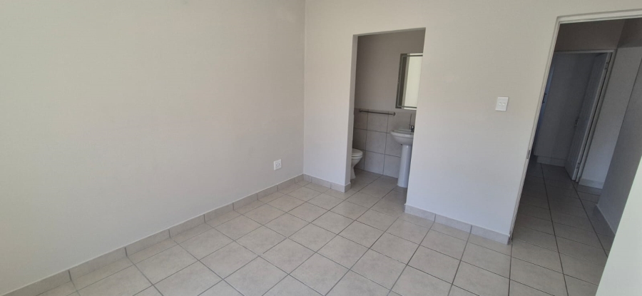2 Bedroom Property for Sale in Island View Western Cape